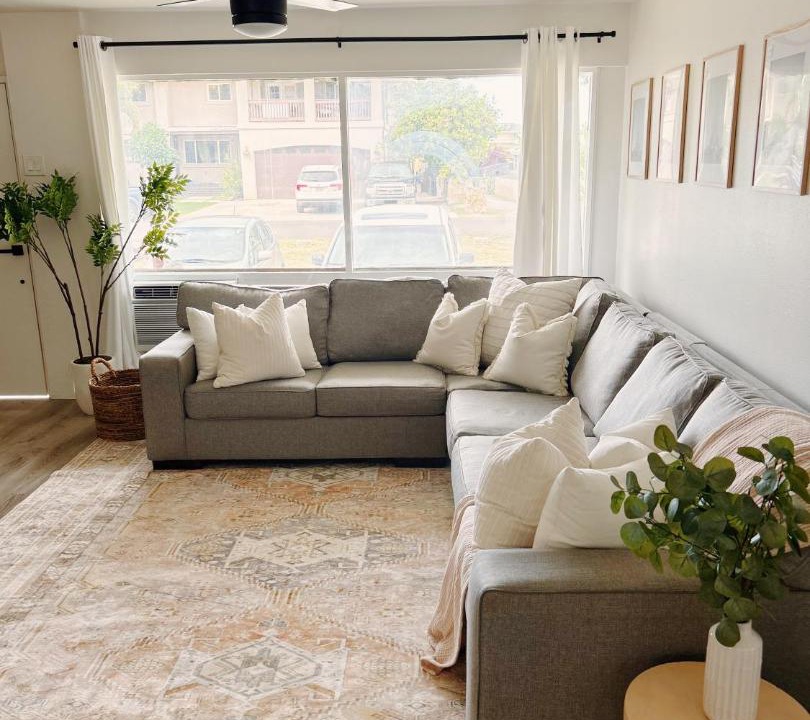 Photo of Livingroom in Laie