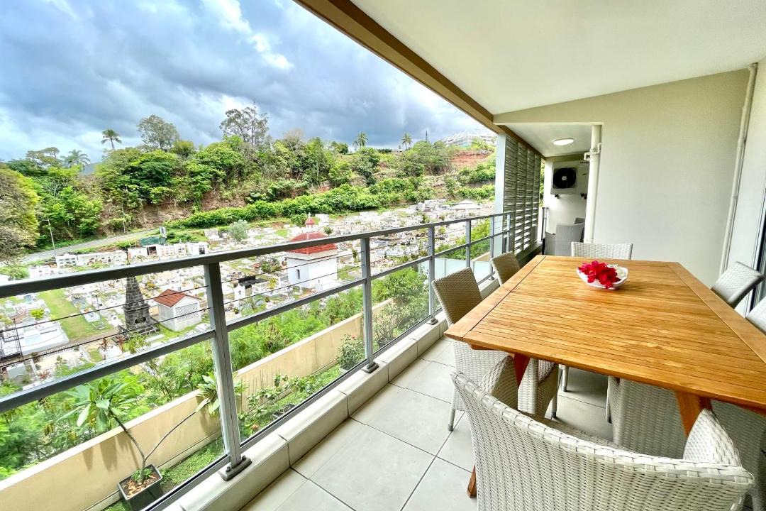 Photo of Patio Balcony in Faaa