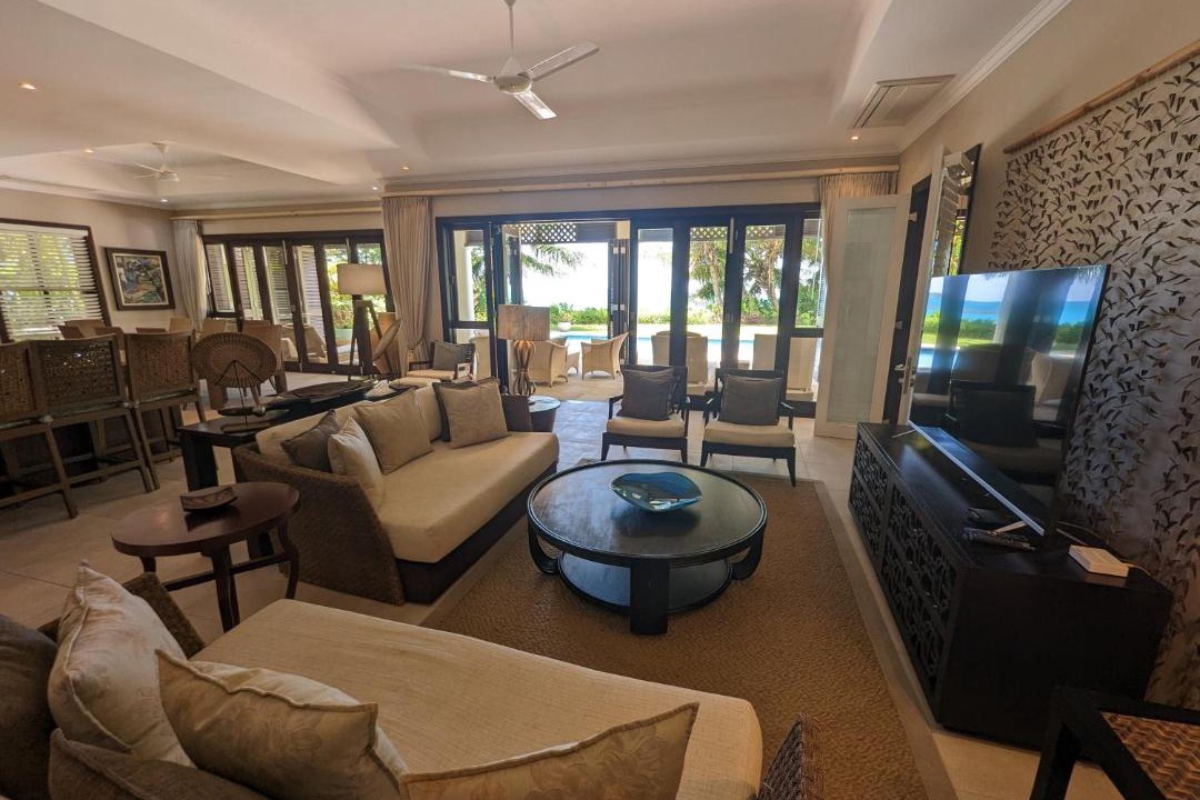 Photo of Livingroom in Eden Island