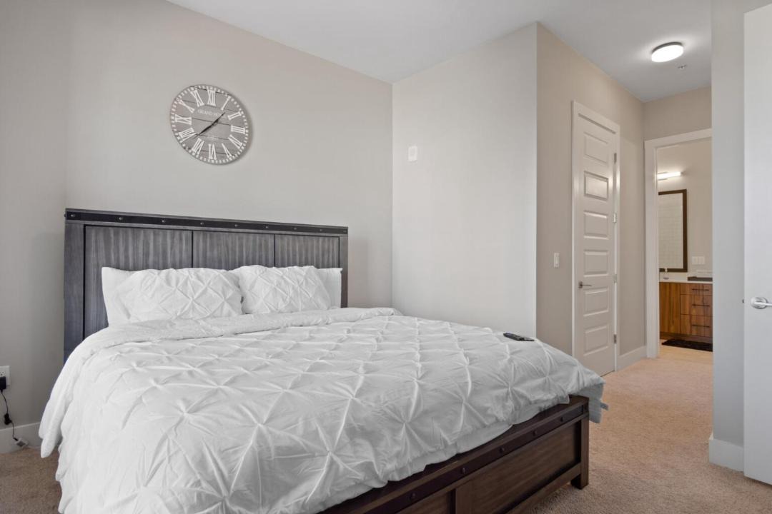 Photo of Bedroom in Buckhead Heights