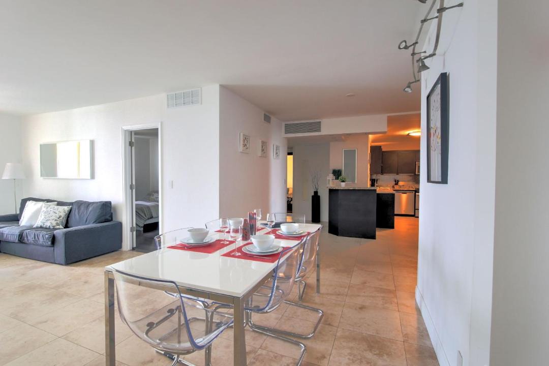 Photo of Livingroom in Hollywood South Central Beach