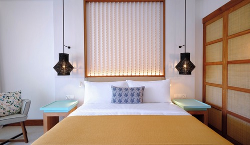 Deluxe Room, 1 King Bed, Balcony, Partial Sea View (Balcony)