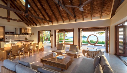 Three Bedroom Beachfront Pool Residence
