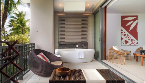 Room, 1 King Bed, Balcony, Pool View