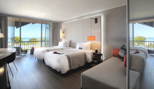 Classic Twin Room, Garden View