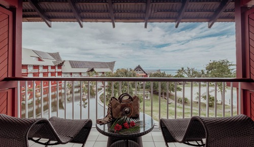 Superior Twin Room, Pool and Lagoon View