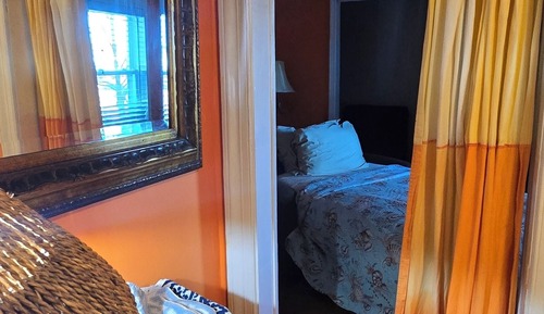Economy Twin Room