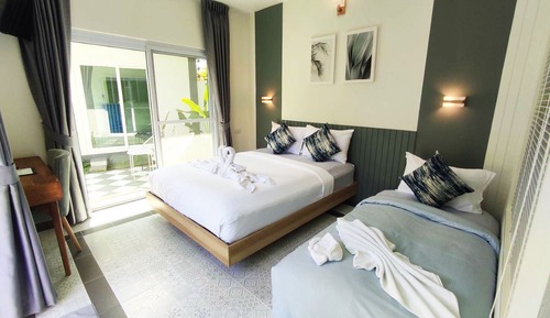 King+1Sofabed villa garden view