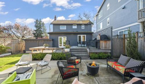 Three-Bedroom Townhouse