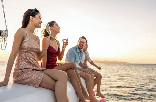 Uturoa Boat Rental | Sun-Kissed Sailing Adventure in Raiatea's Lagoon